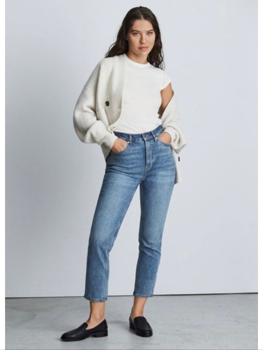 EVERLANE The Cheeky Jean Crop Size 25 High Rise Straight Leg Denim Minimalist